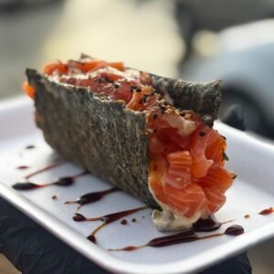 Tako tradicional salmão